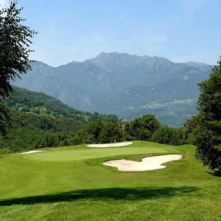 Sleeps 6 Villa Menaggio